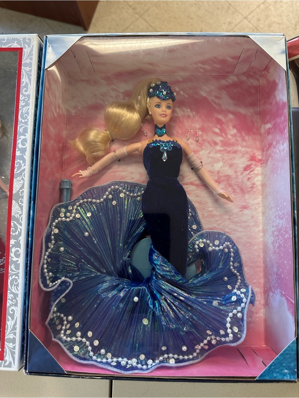 WATER RHAPSODY BARBIE-1998
ESSENCE OF NATURE COLLECTION